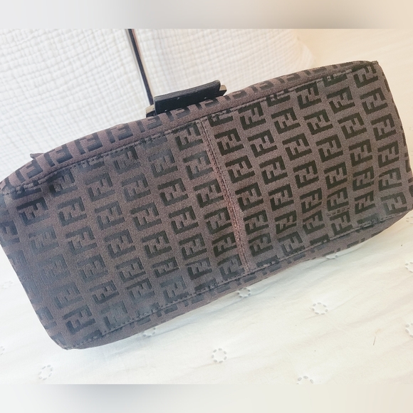 Fendi Mama Baguette - Picture 7 of 14